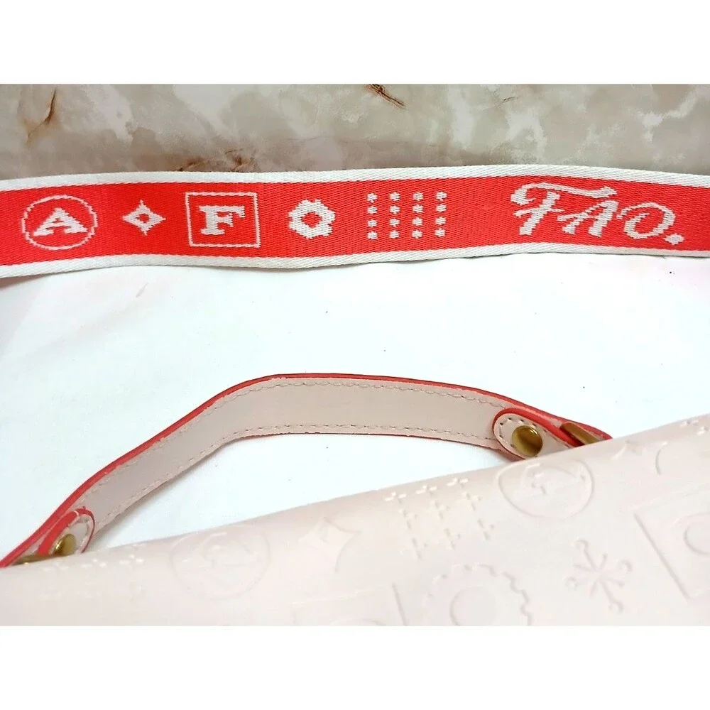 FAO Schwarz Kids Handbag With Strap – Fashion Purse Accessory (Bag Only)